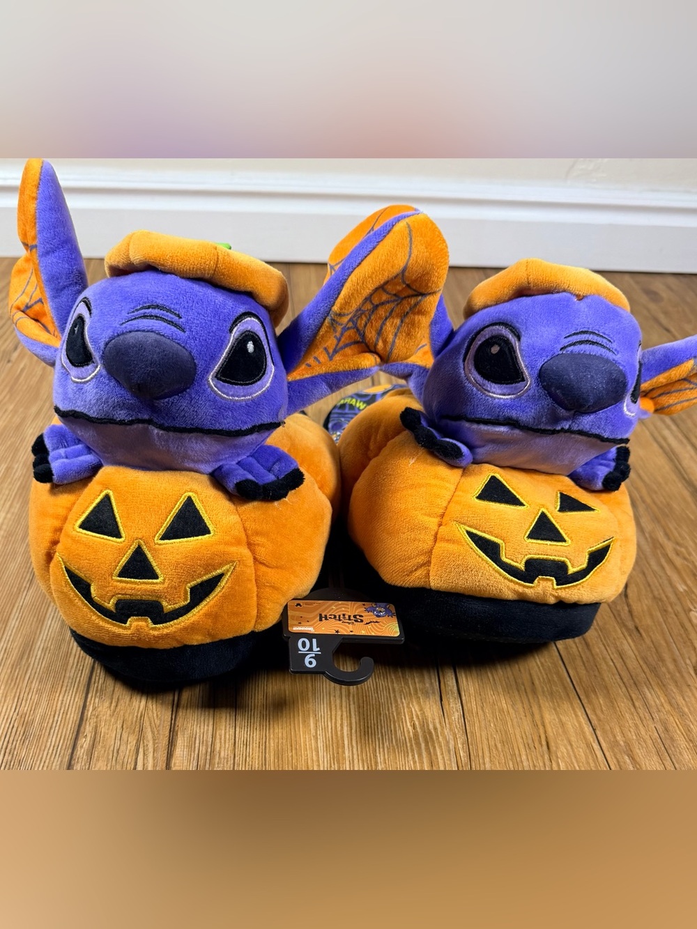 Disney Stitch Halloween Pumpkin Plush Slippers Women's 9/10 Orange Purple NWT
